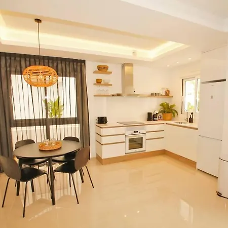 Fortuna 34 - Luxury With Terrace, Ac And Pool Lejlighed *