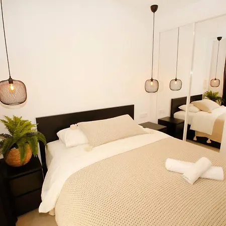 Fortuna 34 - Luxury With Terrace, Ac And Pool