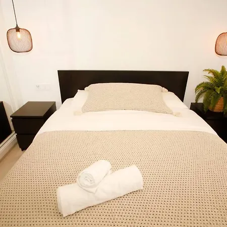 Fortuna 34 - Luxury With Terrace, Ac And Pool *